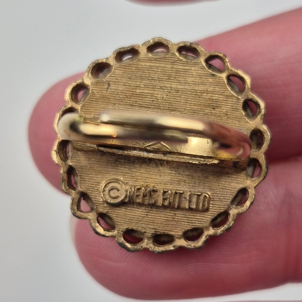 Vintage 1960s Beatles Ring NEMS‎ Enterprises Brass Tone Adjustable Band Fab Four - Picture 7 of 11